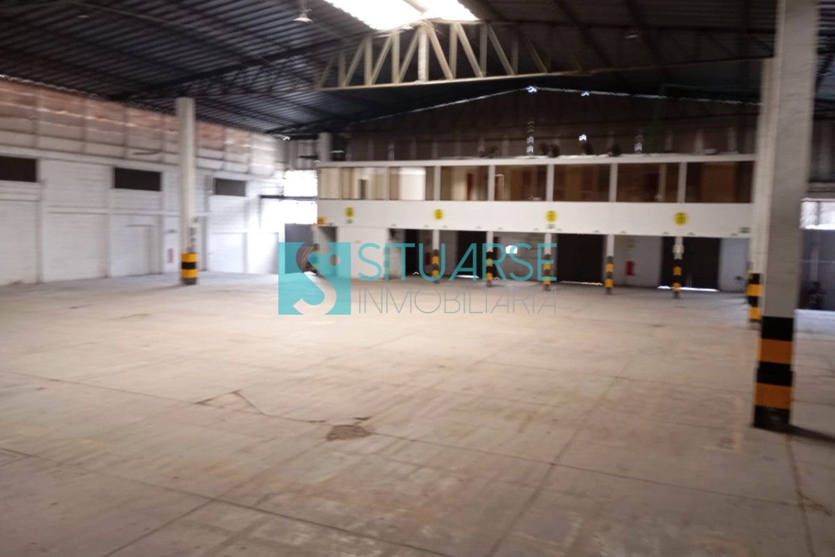 BODEGA EN ARRIENDO ZONA INDUSTRIAL